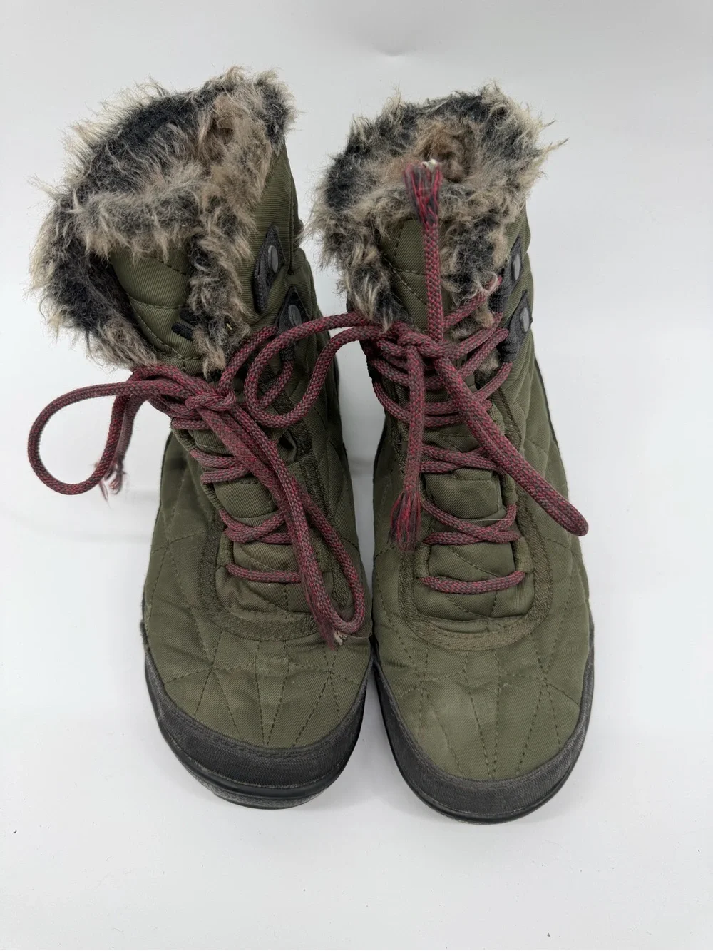 Women’s Olive Green Faux-Fur Lined Winter Lace-Up Boots